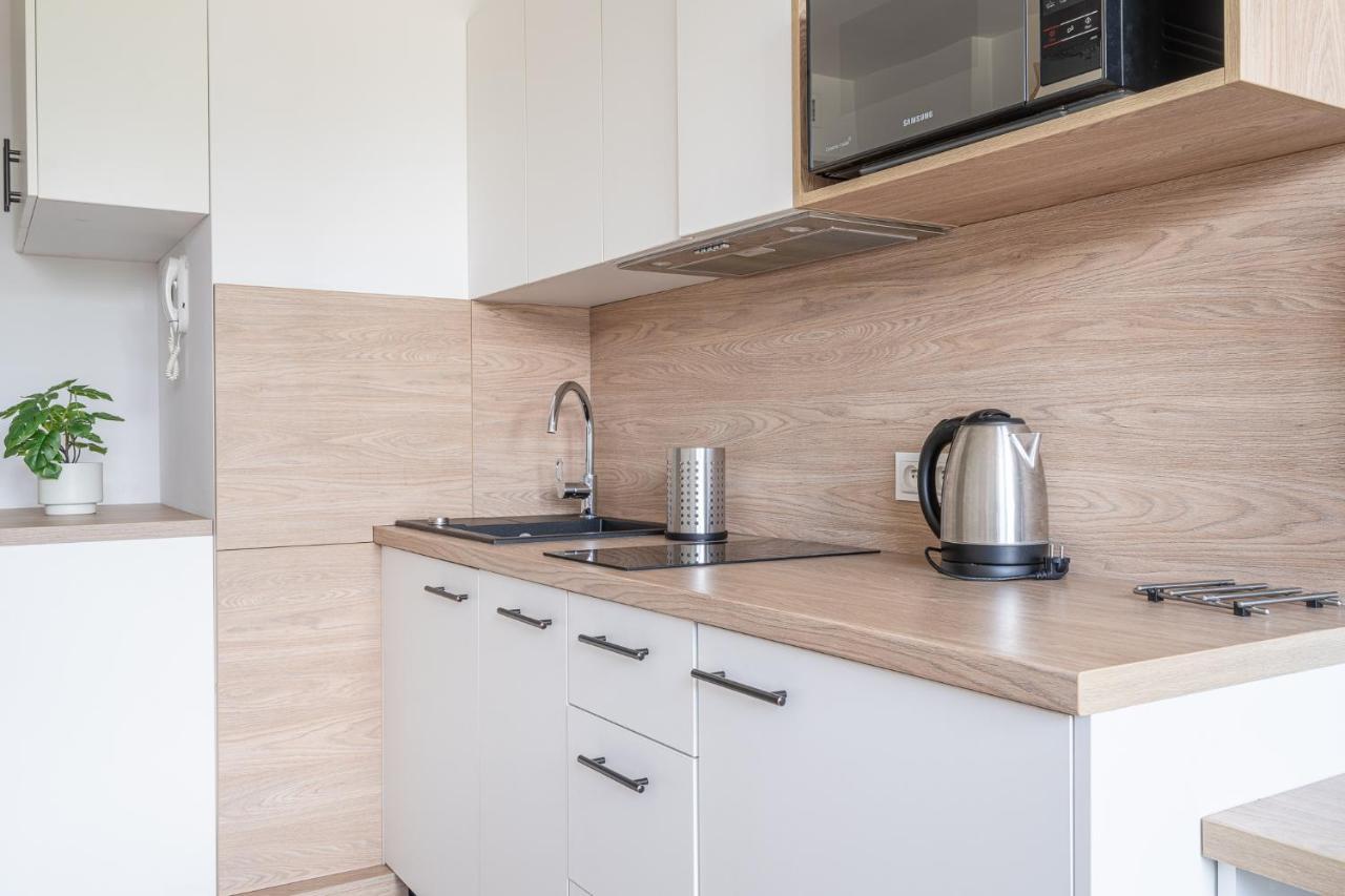 Rentplanet - Dyrekcyjna Apartment